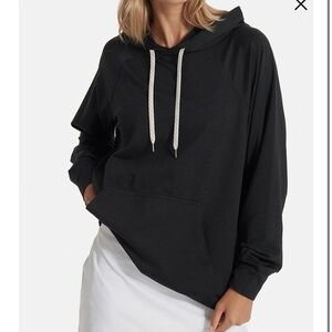 NWT Women’s Vuori Black Halo Oversize Hoodie size small